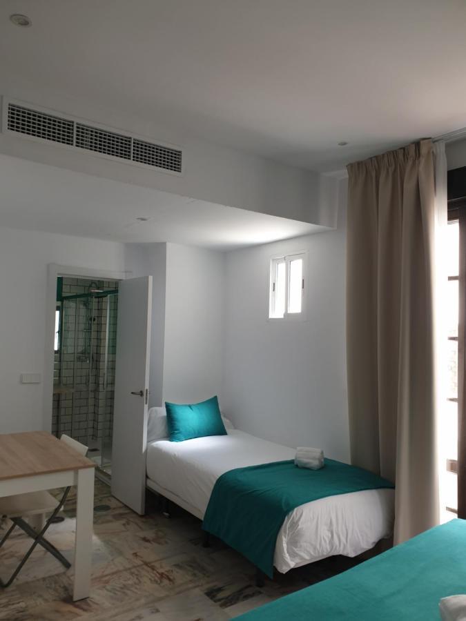 Apartamentos Dona Lola Séville Extérieur photo