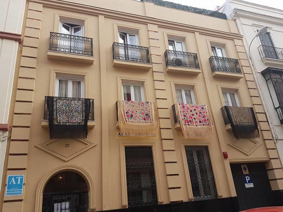 Apartamentos Dona Lola Séville Extérieur photo