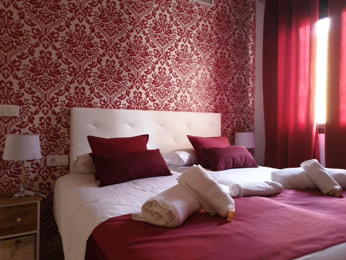 Apartamentos Dona Lola Séville Extérieur photo